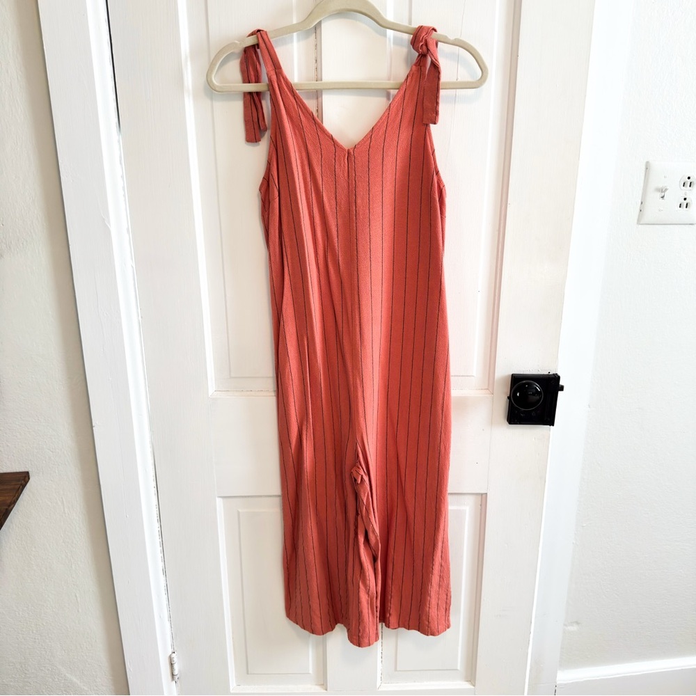 Urban Romantics Coral Striped Sleeveless Jumpsuit xsmall